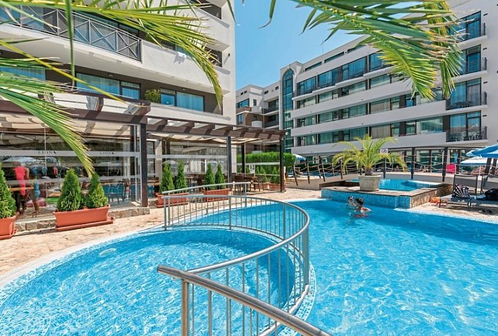 Lion Sunny Beach Hotel
