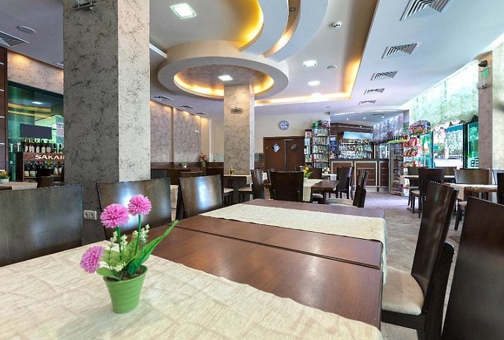 Hotel L&B