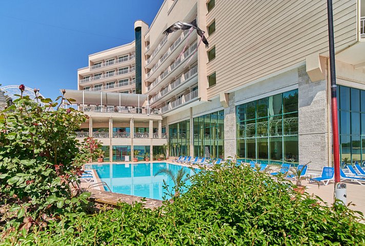 Bilyana Beach Hotel