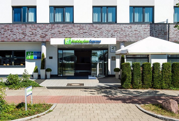 Holiday Inn Express Bremen Airport