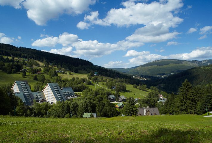 Pinia Hotel & Resort