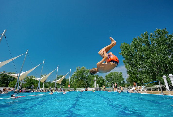 Balatontourist Camping & Bungalows Füred