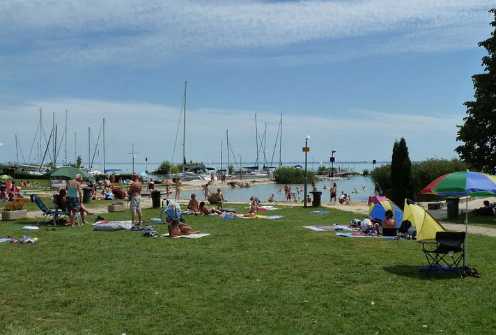 Balatontourist Camping & Bungalows Füred