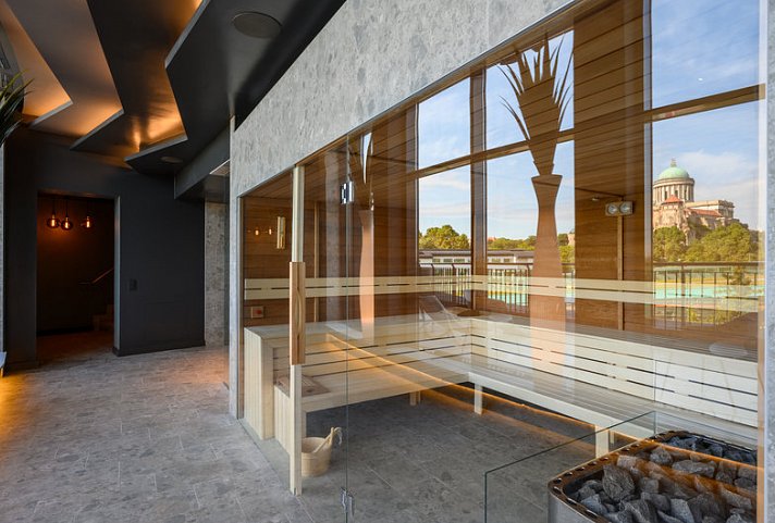 Grand Hotel Esztergom