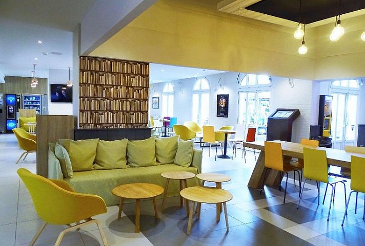 Campanile Val de France