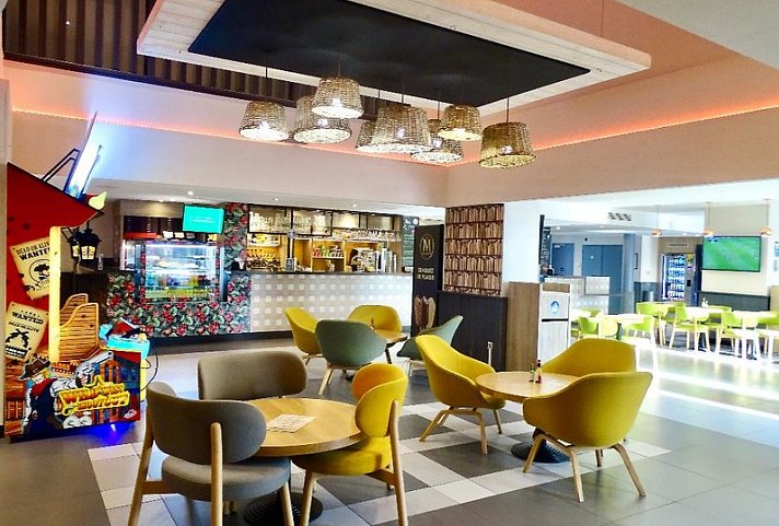 Campanile Val de France