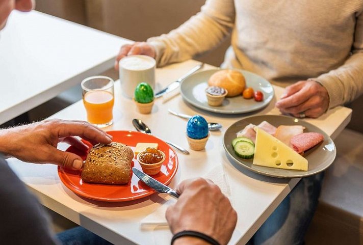 B&B HOTEL Köln-Porz