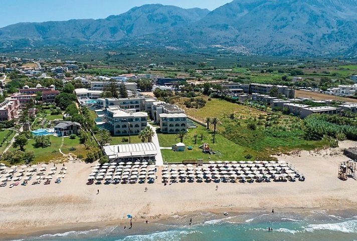 Vantaris Luxury Beach Resort