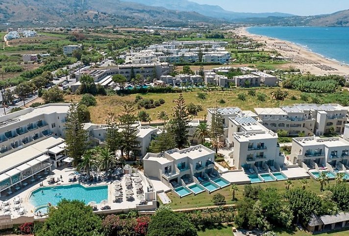 Vantaris Luxury Beach Resort