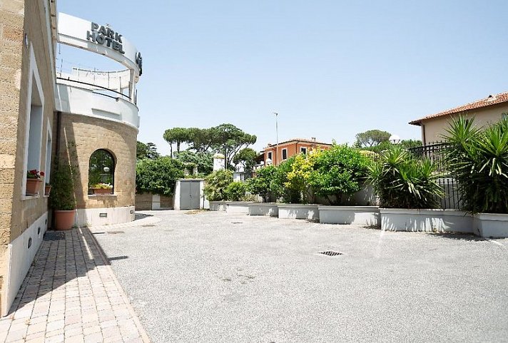 Cervara Park Hotel