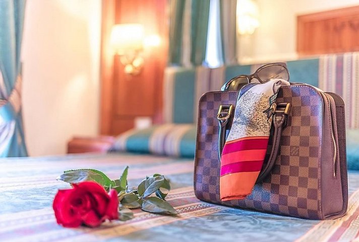 Raeli Hotel Luce