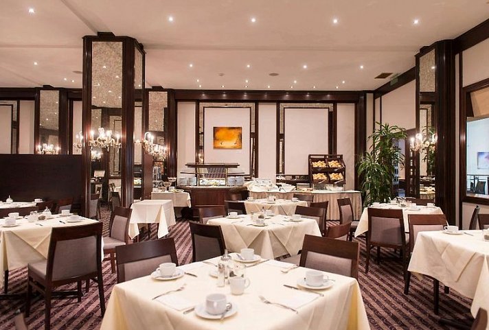 Wyndham Duisburger Hof Hotel