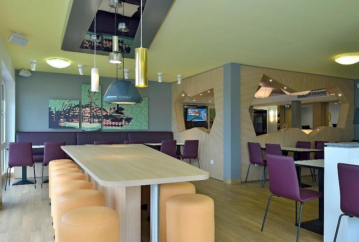 B&B HOTEL Oberhausen am Centro