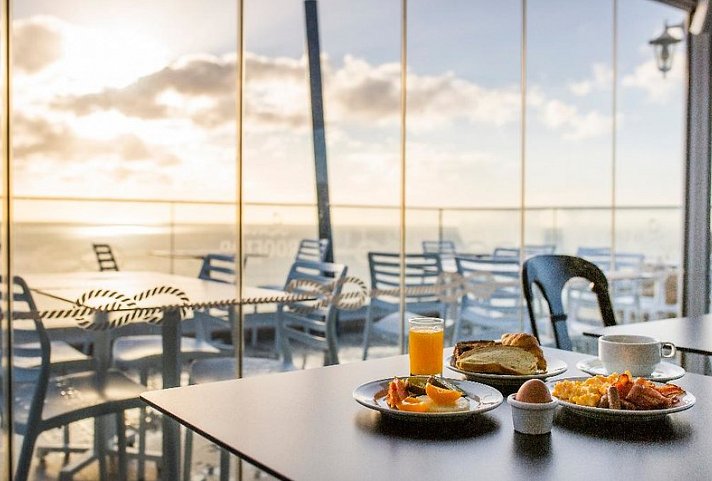 Carvi Beach Hotel