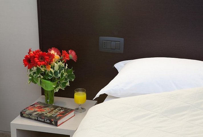 Auto Park Hotel