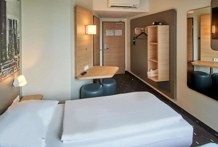 B&B Hotel Frankfurt-West