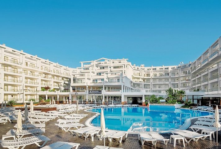 Aqua Hotel Aquamarina & Spa