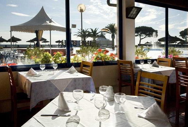 Tahiti Playa Hotel & Suites