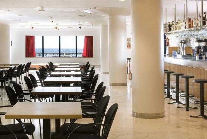 Tahiti Playa Hotel & Suites