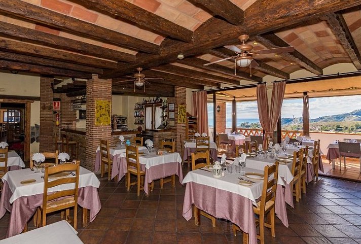 Hotel Rural Almazara