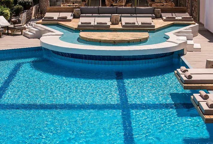 Enorme Maya Beach Hotel
