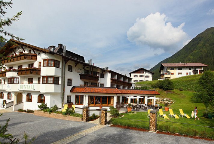 Hotel Büntali