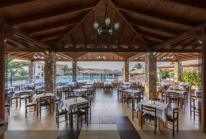 Akti Beach Club
