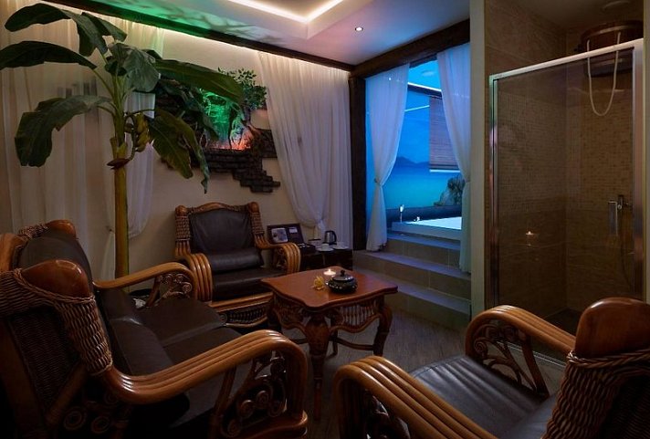 Honour and Grace Hotel
