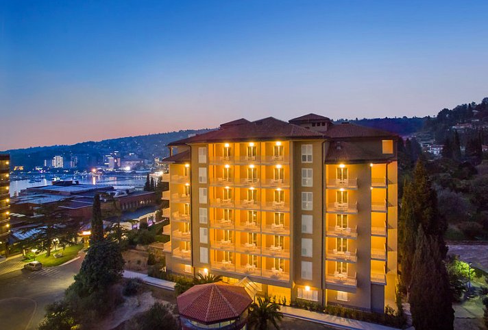 Remisens Premium Casa Rosa, Annexe