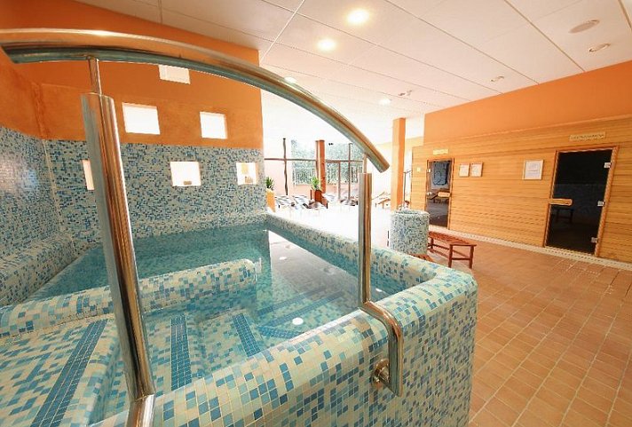 Salinera Resort