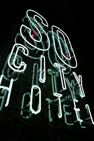 So City Hotel