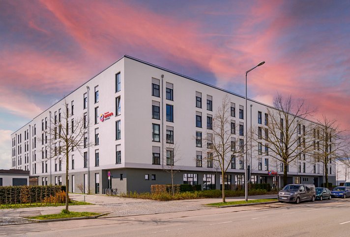 Ramada Encore by Wyndham Munich Messe