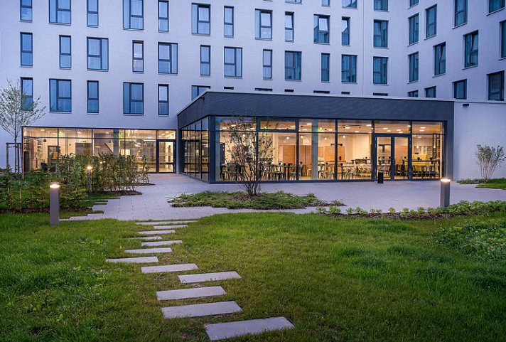 elaya hotel augsburg