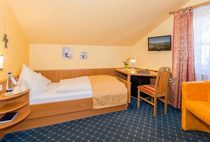 Wander und Aktiv Hotel Rößlwirt