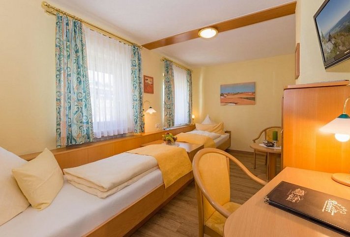 Wander und Aktiv Hotel Rößlwirt