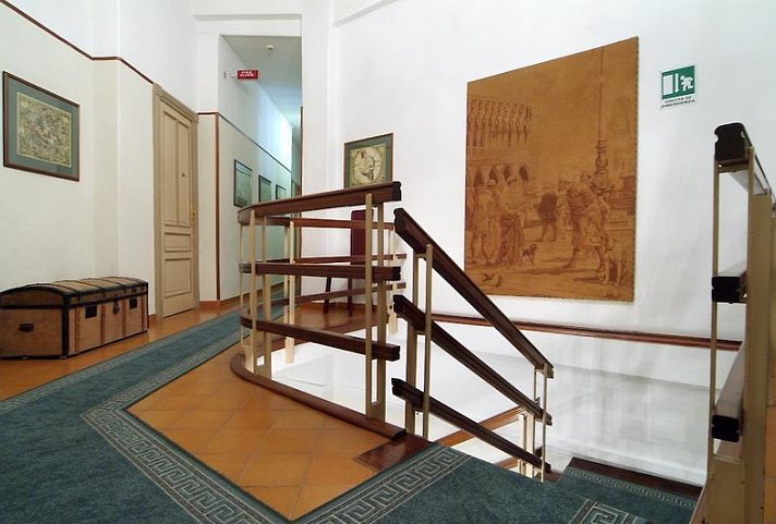 Rex Lifestyle Hotel