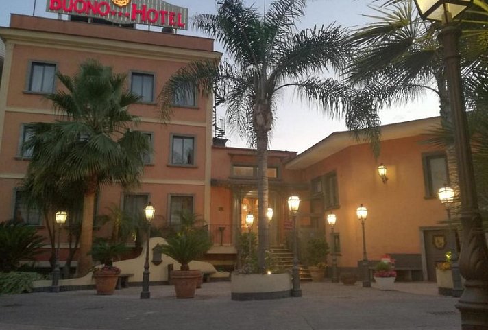 Buono Hotel