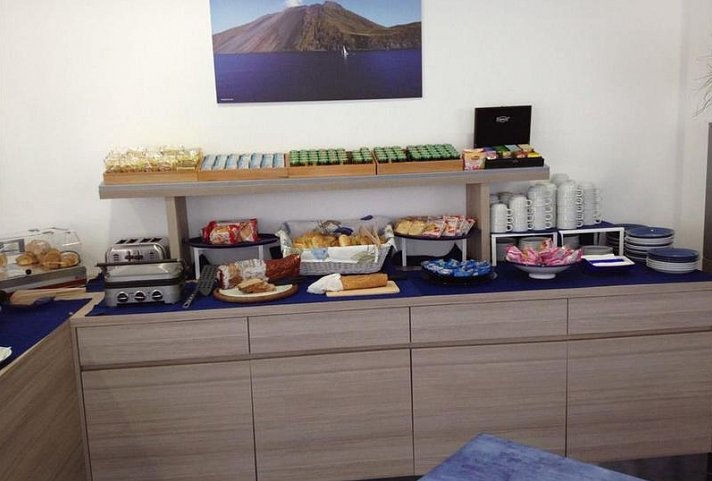 Astro Suite Hotel