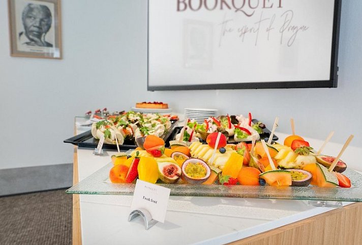 Hotel Bookquet