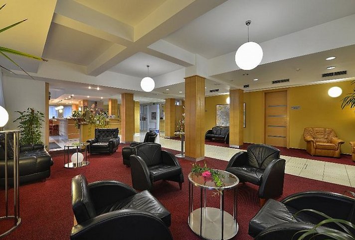 EA Hotel Populus