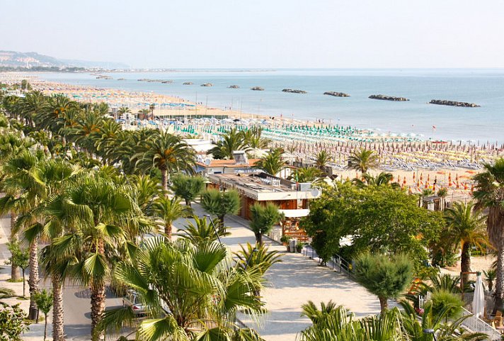 Petit Hotel