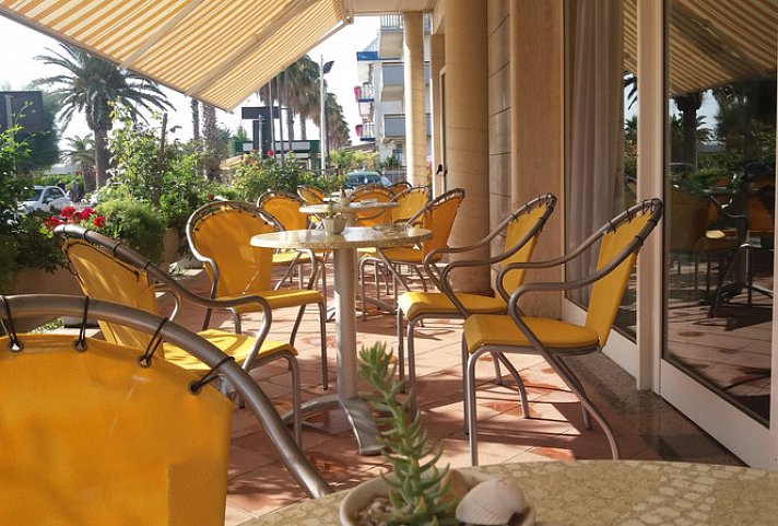 Petit Hotel