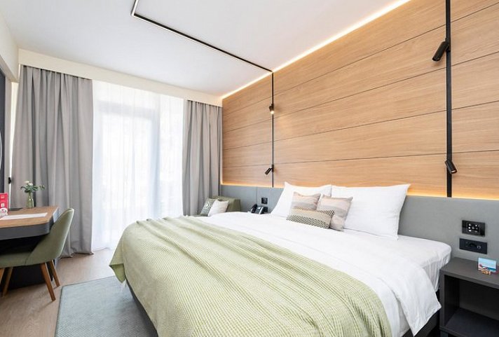 Hotel Pelegrin Plava Laguna