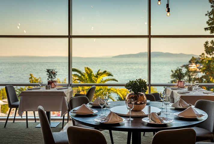 Hotel Ambasador