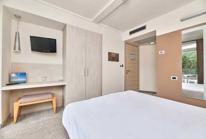 Hotel Mediteran Plava Laguna
