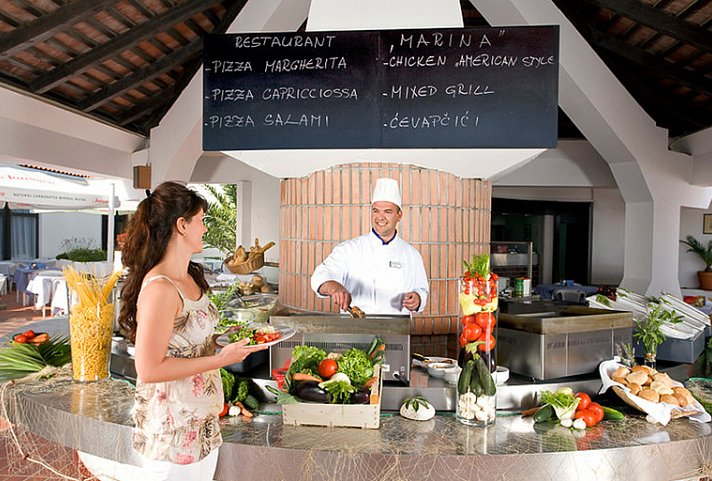 Lanterna Resort