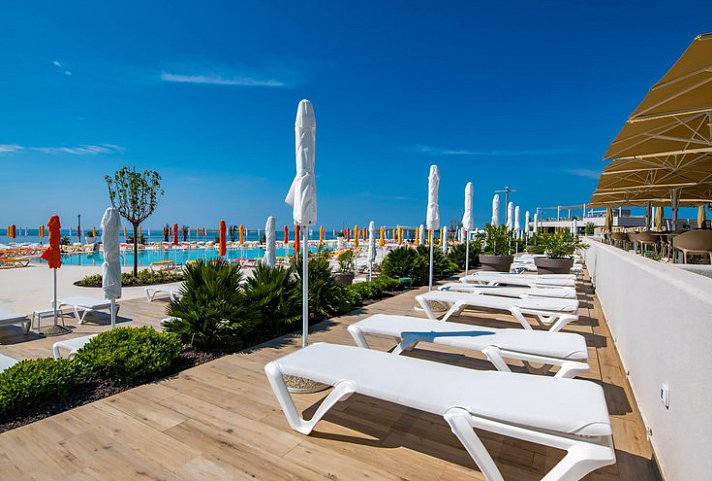 Arena Grand Kazela Camping Homes