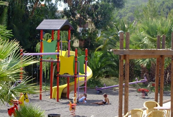 Camping Torre de la Mora