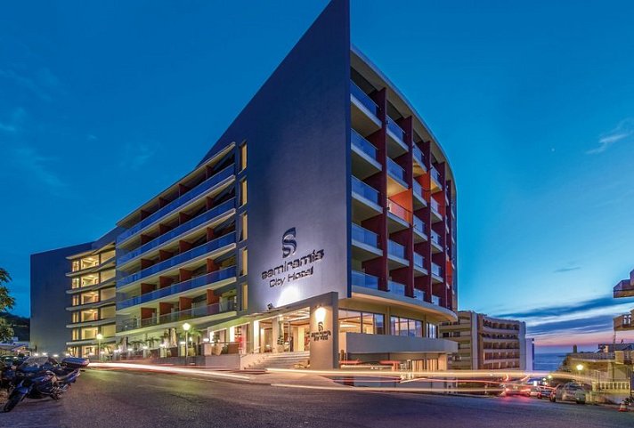 Semiramis City Hotel