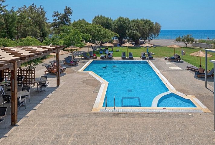 Stafilia Beach Hotel